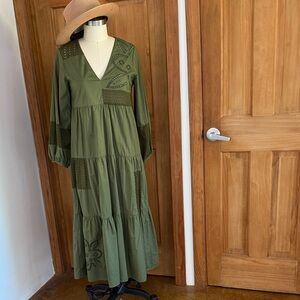 ZARA ON TREND Olive Green Maxi Dress. Cotton size XS.